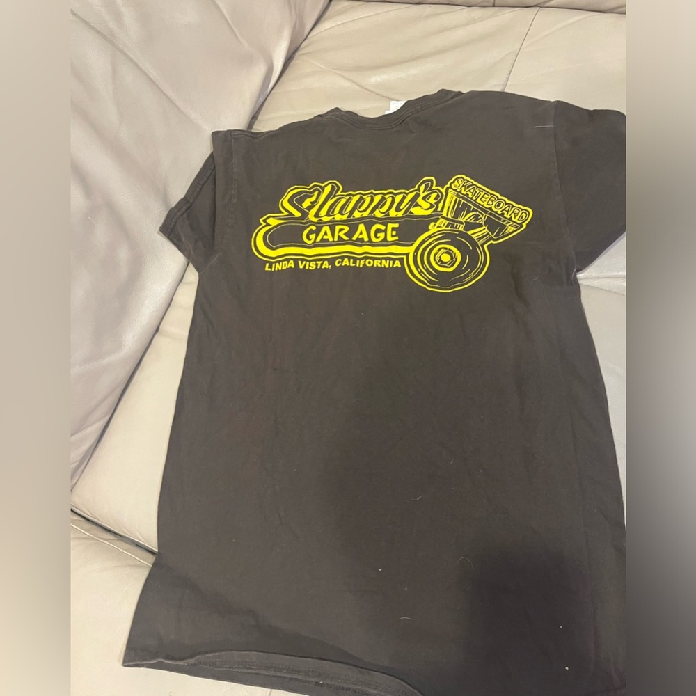 Gildan Slappy’s Garage brown t shirt